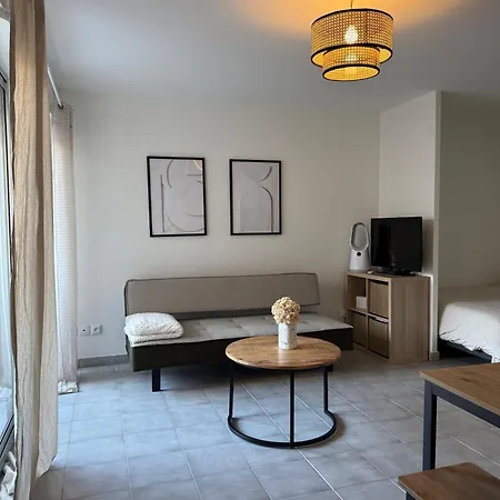 Апартаменты Magnifique Proche Des Quais Сет